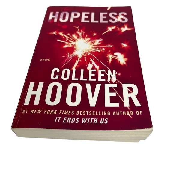 Colleen Hoover Fiction Novels Lot/3 Trade Paperbacks Contemporary Women/Romance - Picture 8 of 12